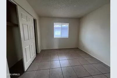 8321 N 61st Avenue #2, Glendale, AZ 85302 - Photo 9