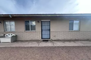 8321 N 61st Ave, Glendale, AZ 85302 - Photo 1