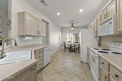 16143 W Desert Winds Drive, Surprise, AZ 85374 - Photo 9