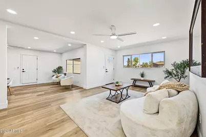 3230 W Cortez Avenue, Phoenix, AZ 85029 - Photo 9