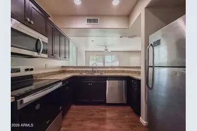 21655 N 36th Avenue #108, Glendale, AZ 85308 - Photo 9