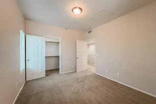 21655 N 36th Ave, Glendale, AZ 85308 - Photo 13