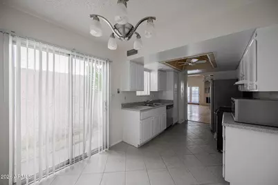 2606 E Windsor Avenue, Phoenix, AZ 85008 - Photo 11
