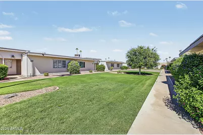 10856 W Coggins Drive, Sun City, AZ 85351 - Photo 17