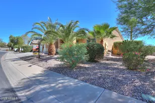19113 N Falcon Ln, Maricopa, AZ 85138 - Photo 3