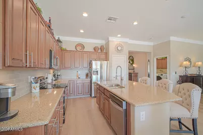 19113 N Falcon Lane, Maricopa, AZ 85138 - Photo 9