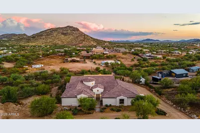 315 E Sabrosa Drive, New River, AZ 85087 - Photo 3