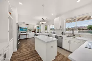 15856 S 38th St, Phoenix, AZ 85048 - Photo 3