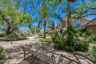 2233 E Behrend Dr, Phoenix, AZ 85024 - Photo 21