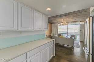 7601 E 2nd St, Scottsdale, AZ 85251 - Photo 17