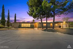 4017 W 1st St, Thatcher, AZ 85552 - Photo 1