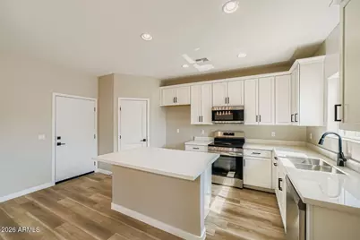 5523 S 11th Avenue, Phoenix, AZ 85041 - Photo 11