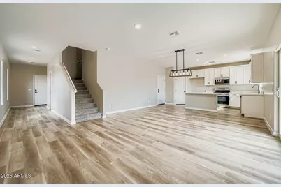 5523 S 11th Avenue, Phoenix, AZ 85041 - Photo 7