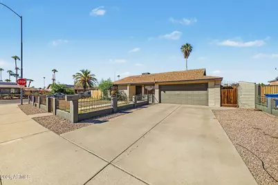 218 N 25th Street, Mesa, AZ 85213 - Photo 3