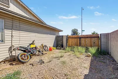 218 N 25th Street, Mesa, AZ 85213 - Photo 31