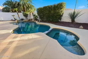 190 S Longmore St, Chandler, AZ 85224 - Photo 33