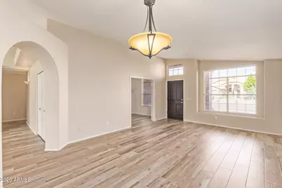 1651 W Springfield Way, Chandler, AZ 85286 - Photo 15