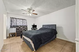 4211 E Vineyard Rd, Phoenix, AZ 85042 - Photo 15