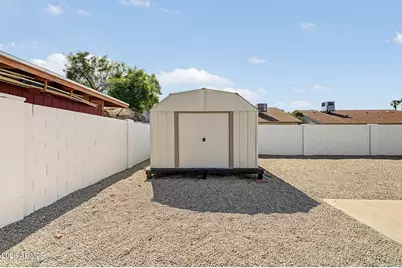4211 E Vineyard Road, Phoenix, AZ 85042 - Photo 29