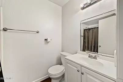 4211 E Vineyard Road, Phoenix, AZ 85042 - Photo 23