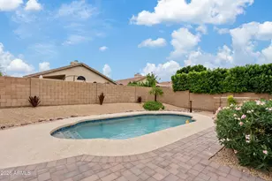 4304 E Abraham Ln, Phoenix, AZ 85050 - Photo 21