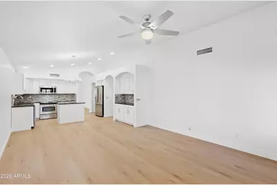 20934 N 37th Way, Phoenix, AZ 85050 - Photo 9