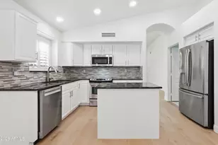 20934 N 37th Way, Phoenix, AZ 85050 - Photo 17
