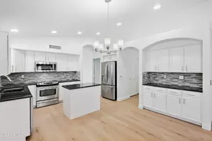 20934 N 37th Way, Phoenix, AZ 85050 - Photo 13