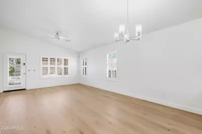 20934 N 37th Way, Phoenix, AZ 85050 - Photo 15