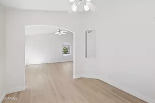 20934 N 37th Way, Phoenix, AZ 85050 - Photo 39