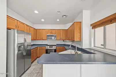 12534 W Jefferson Street, Avondale, AZ 85323 - Photo 11