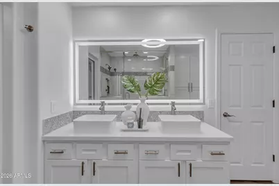 15709 W Ventura Street, Surprise, AZ 85379 - Photo 21