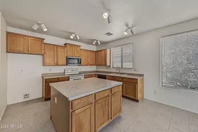 19388 E Raven Drive, Queen Creek, AZ 85142 - Photo 13