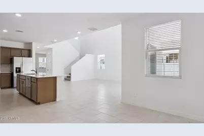17468 W Vista Norte Street, Goodyear, AZ 85338 - Photo 13