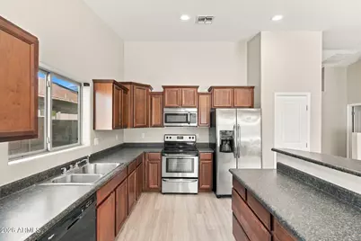 2643 E Desert Rose Trail, San Tan Valley, AZ 85143 - Photo 11