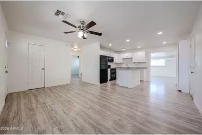 7014 N 77th Avenue, Glendale, AZ 85303 - Photo 9