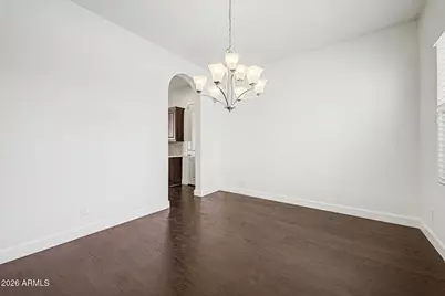 2923 E Constance Way, Phoenix, AZ 85042 - Photo 3