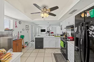 1911 W Taro Ln, Phoenix, AZ 85027 - Photo 13