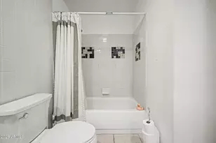 1911 W Taro Ln, Phoenix, AZ 85027 - Photo 35