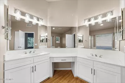 1202 E Lighthouse Court, Gilbert, AZ 85234 - Photo 17
