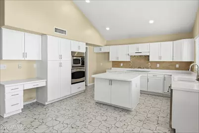 1202 E Lighthouse Court, Gilbert, AZ 85234 - Photo 5