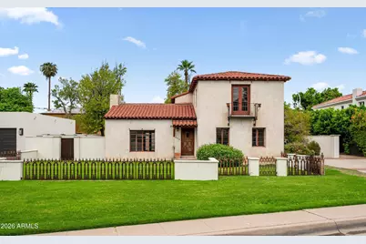 2218 Encanto Drive NE, Phoenix, AZ 85007 - Photo 1