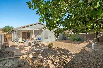 1825 W Desert Hills Drive, San Tan Valley, AZ 85144 - Photo 19