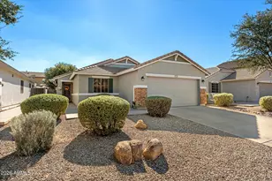 1825 W Desert Hills Dr, San Tan Valley, AZ 85144 - Photo 1