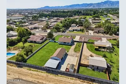 6405 N 171st Lane, Waddell, AZ 85355 - Photo 5