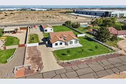 6405 N 171st Lane, Waddell, AZ 85355 - Photo 3