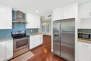 8450 E San Benito Dr, Scottsdale, AZ 85258 - Photo 9
