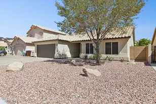 17857 N 85th Ln, Peoria, AZ 85382 - Photo 5