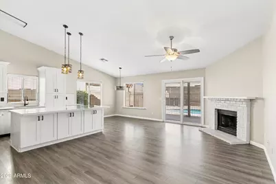 17857 N 85th Lane, Peoria, AZ 85382 - Photo 9