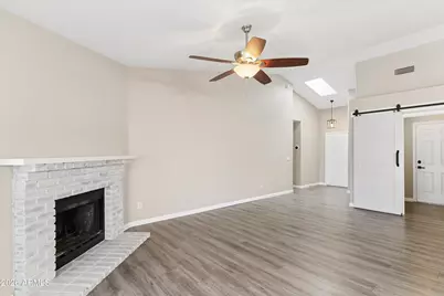 17857 N 85th Lane, Peoria, AZ 85382 - Photo 11
